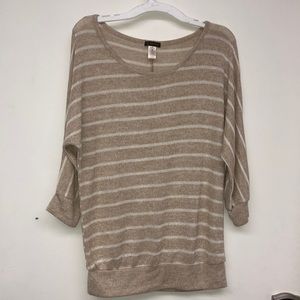 Copperkey Womens Loose fit Striped Sweater New Size Medium